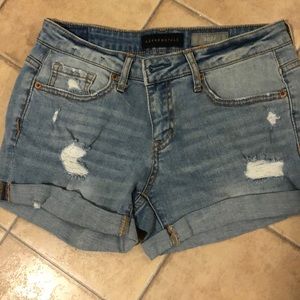 Jean short shorts
